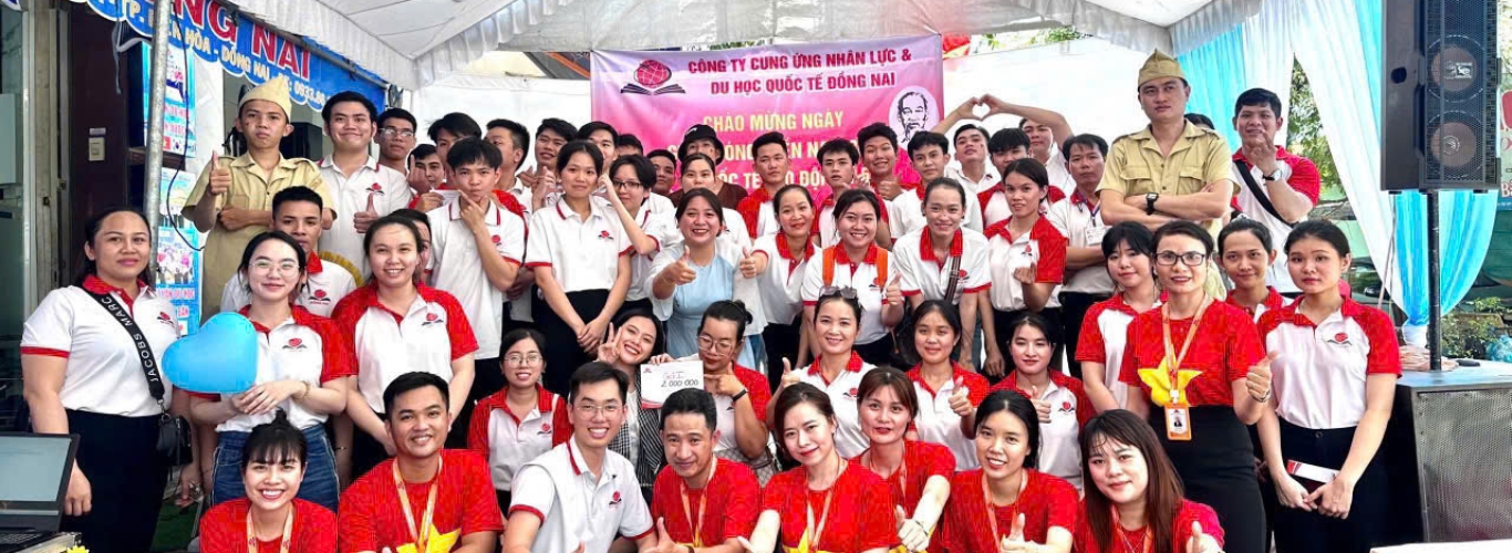 MỪNG ĐẠI LỄ 30/4-1/5 TẠI TRUNG TÂM