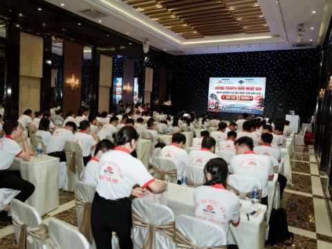BUỔI HỌC NGOẠI KHÓA CỦA HỌC VIÊN TRUNG TÂM ĐỒNG NAI