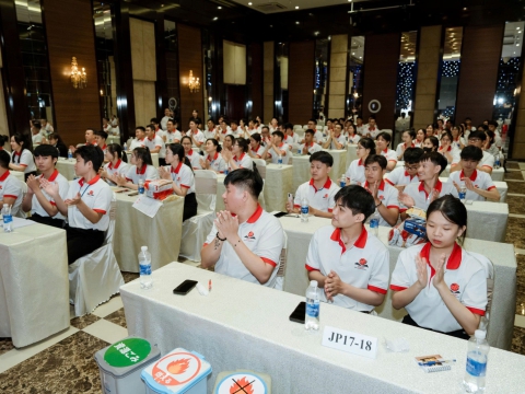 BUỔI HỌC NGOẠI KHÓA CỦA HỌC VIÊN TRUNG TÂM ĐỒNG NAI
