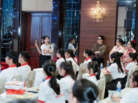 BUỔI HỌC NGOẠI KHÓA CỦA HỌC VIÊN TRUNG TÂM ĐỒNG NAI