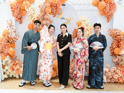 BUỔI HỌC NGOẠI KHÓA CỦA HỌC VIÊN TRUNG TÂM ĐỒNG NAI