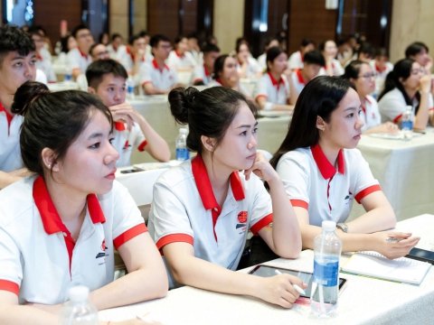BUỔI HỌC NGOẠI KHÓA CỦA HỌC VIÊN TRUNG TÂM ĐỒNG NAI