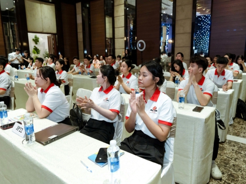 BUỔI HỌC NGOẠI KHÓA CỦA HỌC VIÊN TRUNG TÂM ĐỒNG NAI