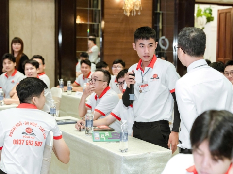 BUỔI HỌC NGOẠI KHÓA CỦA HỌC VIÊN TRUNG TÂM ĐỒNG NAI