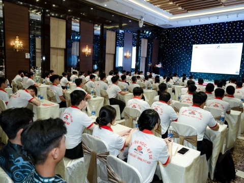 BUỔI HỌC NGOẠI KHÓA CỦA HỌC VIÊN TRUNG TÂM ĐỒNG NAI