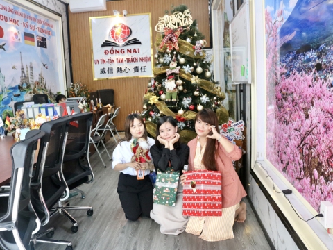 MỪNG NGÀY NHÀ GIÁO VIỆT NAM 20-11 TẠI TRUNG TÂM ĐỒNG NAI