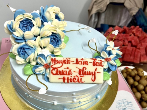 お誕生日おめでとうございます！ Dong Nai センター 🎊🎉🎂🎈