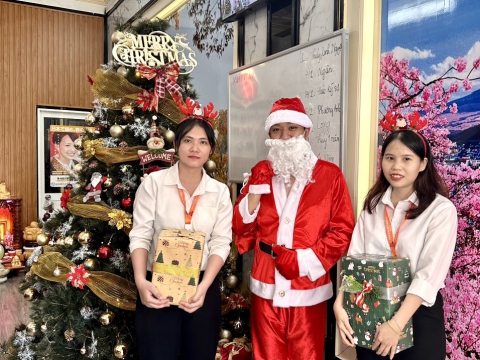 🎁☃️☃️❄️𝐆𝐈𝐀́𝐍𝐆 𝐒𝐈𝐍𝐇 Đ𝐀̃ 𝐕𝐄̂̀ 𝐓𝐎̛́𝐈 𝐓𝐑𝐔𝐍𝐆 𝐓𝐀̂𝐌 Đ𝐎̂̀𝐍𝐆 𝐍𝐀𝐈 