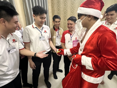 🎁☃️☃️❄️𝐆𝐈𝐀́𝐍𝐆 𝐒𝐈𝐍𝐇 Đ𝐀̃ 𝐕𝐄̂̀ 𝐓𝐎̛́𝐈 𝐓𝐑𝐔𝐍𝐆 𝐓𝐀̂𝐌 Đ𝐎̂̀𝐍𝐆 𝐍𝐀𝐈 