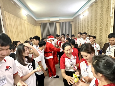 🎁☃️☃️❄️𝐆𝐈𝐀́𝐍𝐆 𝐒𝐈𝐍𝐇 Đ𝐀̃ 𝐕𝐄̂̀ 𝐓𝐎̛́𝐈 𝐓𝐑𝐔𝐍𝐆 𝐓𝐀̂𝐌 Đ𝐎̂̀𝐍𝐆 𝐍𝐀𝐈 