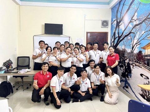 お誕生日おめでとうございます！ Dong Nai センター 🎊🎉🎂🎈