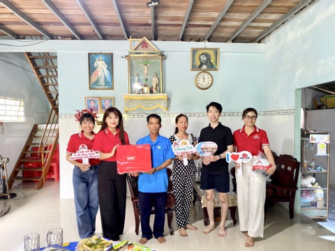 TRUNG TÂM ĐỒNG NAI GHÉ THĂM NHÀ HỌC VIÊN TRƯỚC XUẤT CẢNH