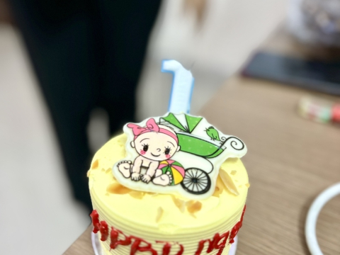 お誕生日おめでとうございます！ Dong Nai センター 🎊🎉🎂🎈