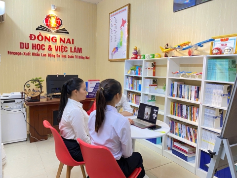 HỌC VIÊN CHECK FORM-CHECK TIẾNG TẠI TRUNG TÂM ĐỒNG NAI