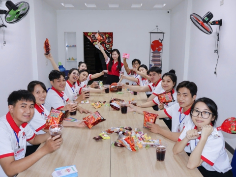 BUỔI HỌC NGOẠI KHÓA CỦA HỌC VIÊN TRUNG TÂM ĐỒNG NAI