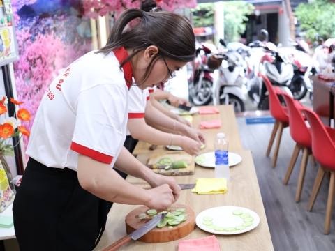 PHỎNG VẤN DU HỌC, KỸ SƯ & XKLĐ