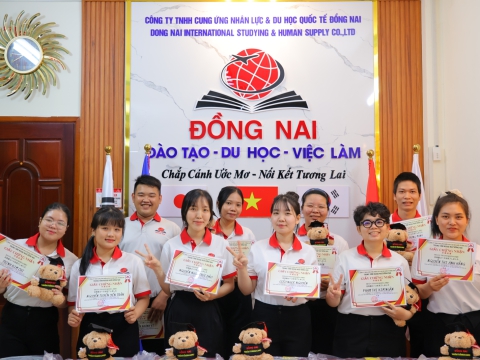 🌟💥TRUNG TÂM TỔ CHỨC LỄ VINH DANH HỌC VIÊN XUẤT SẮC & LỄ XUẤT CẢNH🌟