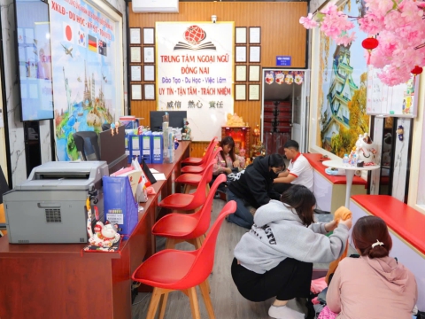 BUỔI HỌC NGOẠI KHÓA CỦA HỌC VIÊN TRUNG TÂM ĐỒNG NAI