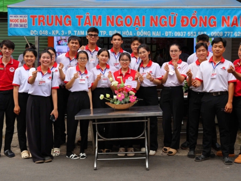 MỪNG NGÀY NHÀ GIÁO VIỆT NAM 20-11 TẠI TRUNG TÂM ĐỒNG NAI